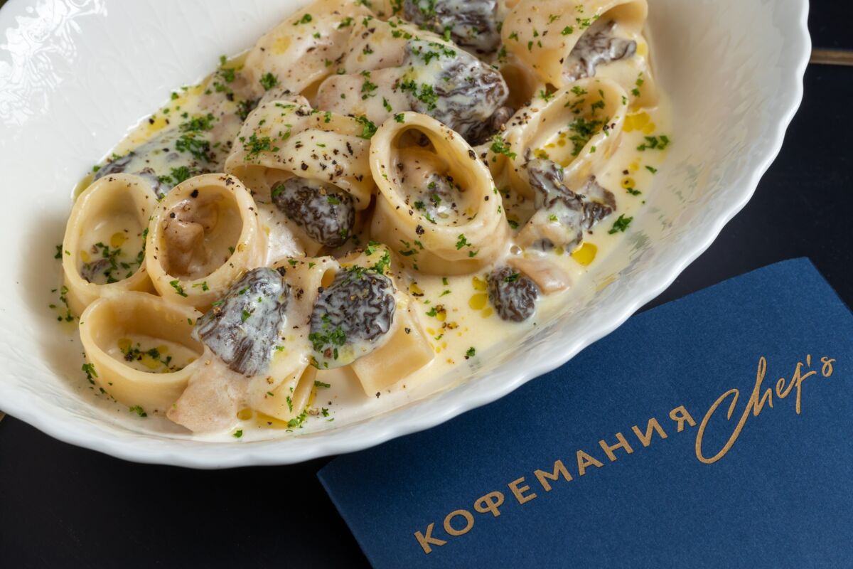 Новости Кофемании - Вкусы Средиземноморья в новых блюдах от бренд-шефа «Кофемании Chef’s»